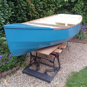 10' Outboard Motor Canoe